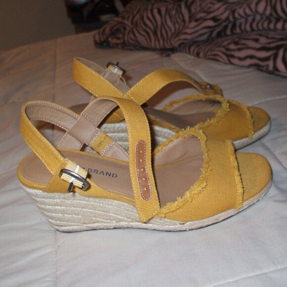 St. Johns Bay Yellow Denim Espadrilles - Size 7.5 - Picture 2 of 2